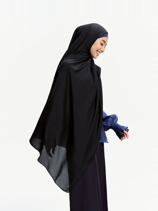 Pearl Drape Shawl