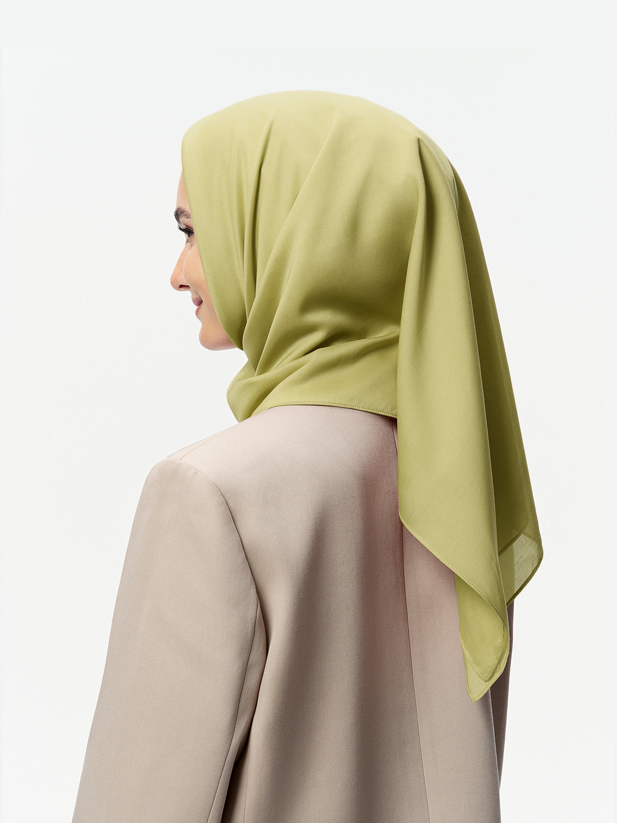 AirVeil 100% Tencel Bawal-Tender green