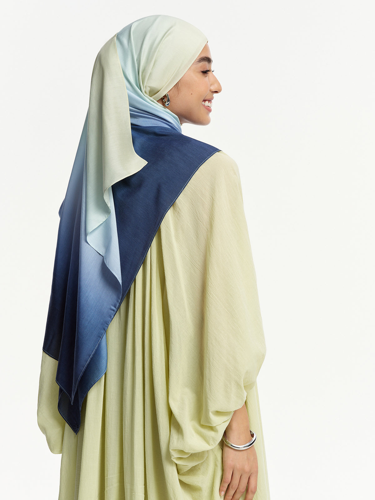 Azure Glow Ombre Bawal Hijab