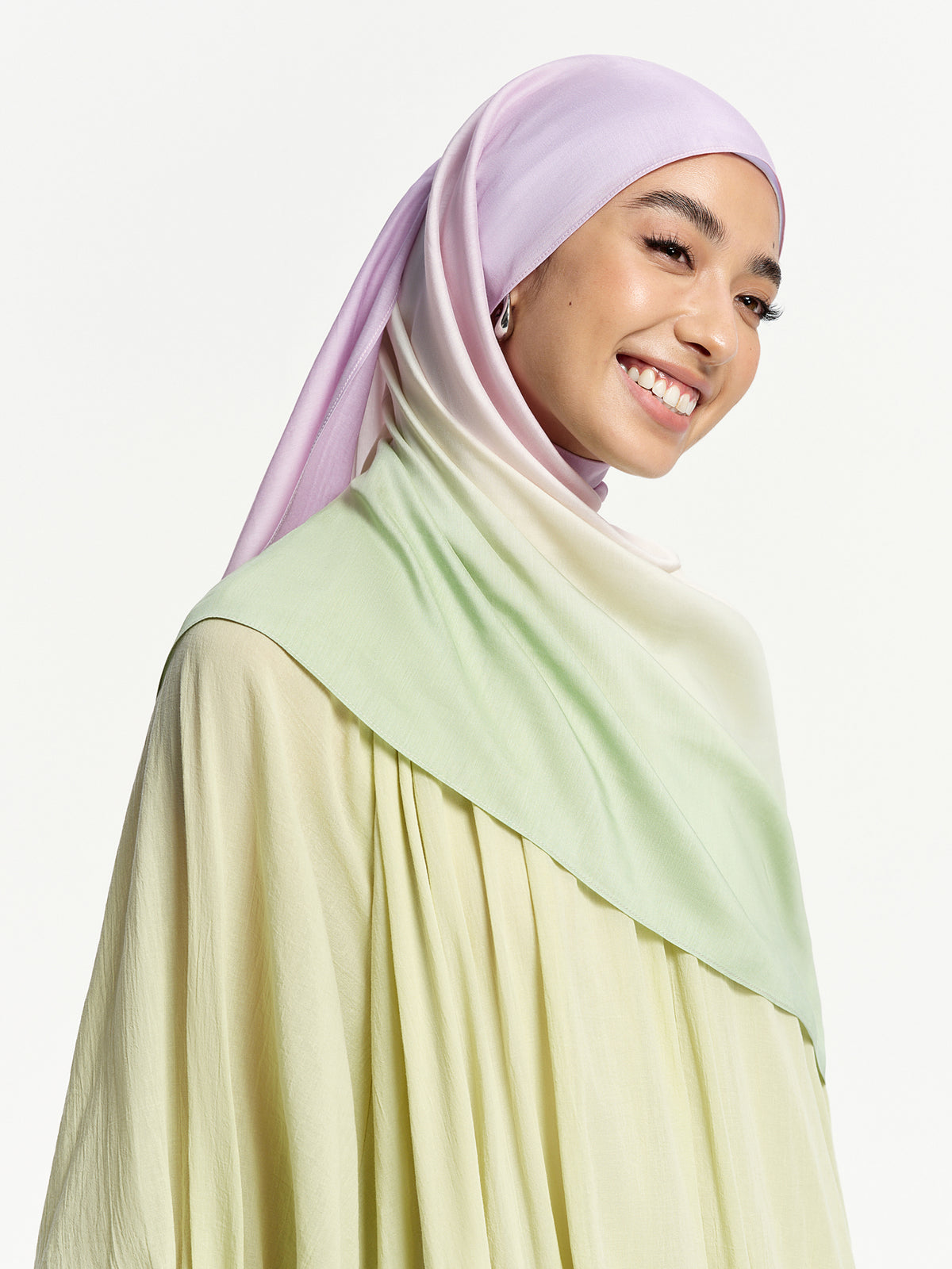 Pastel Aura Ombre Bawal Hijab