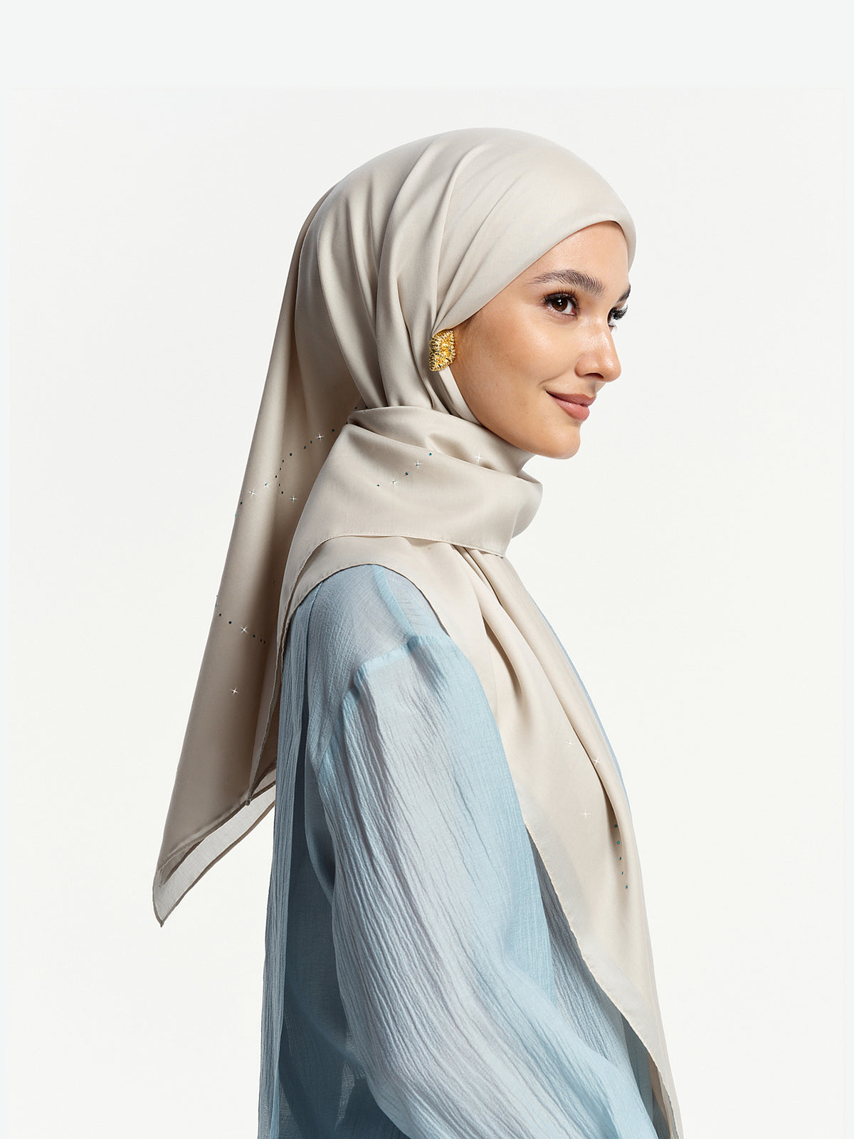 Diamond Glow Bawal – Mist Grey