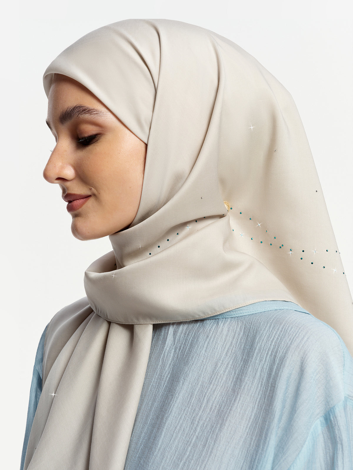 Diamond Glow Bawal – Mist Grey
