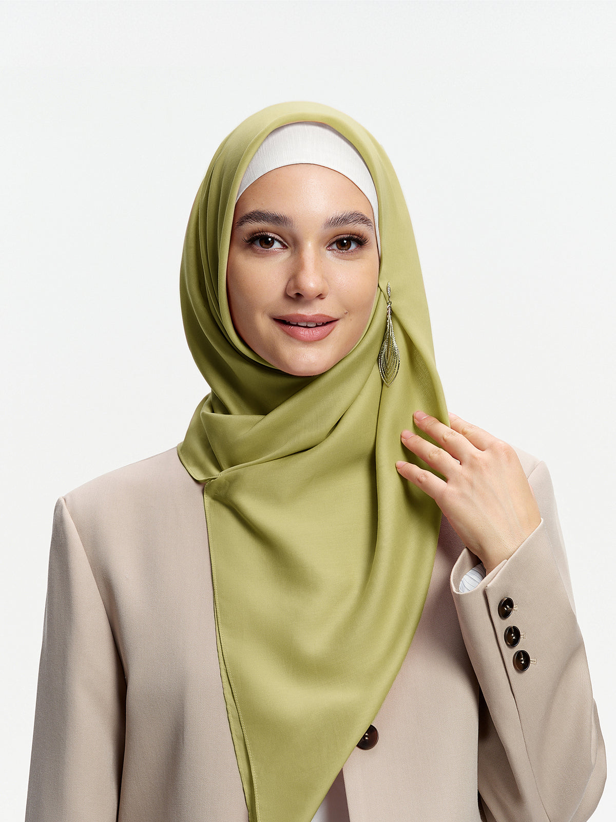 AirVeil 100% Tencel Bawal-Tender green
