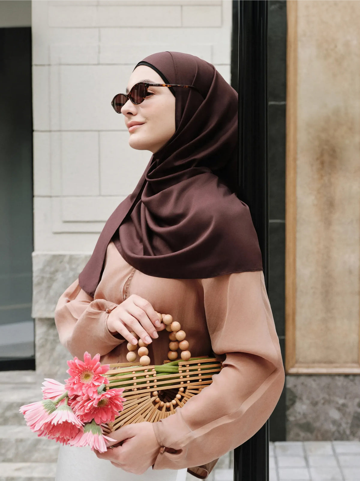 Pearl Light Shawl-Reddish Brown